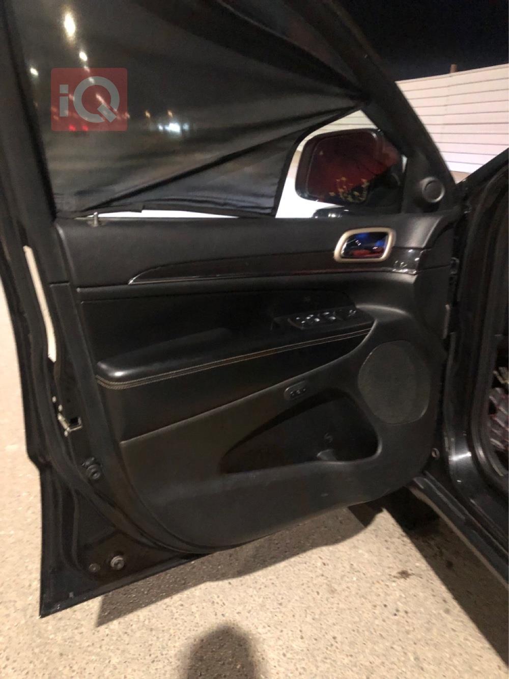 جيب جراند شيروكي